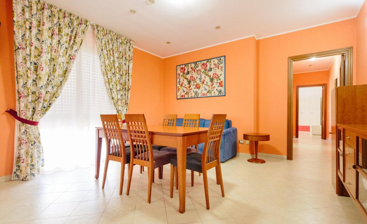 Casa Elena Apartment อาลเกโร ภายนอก รูปภาพ